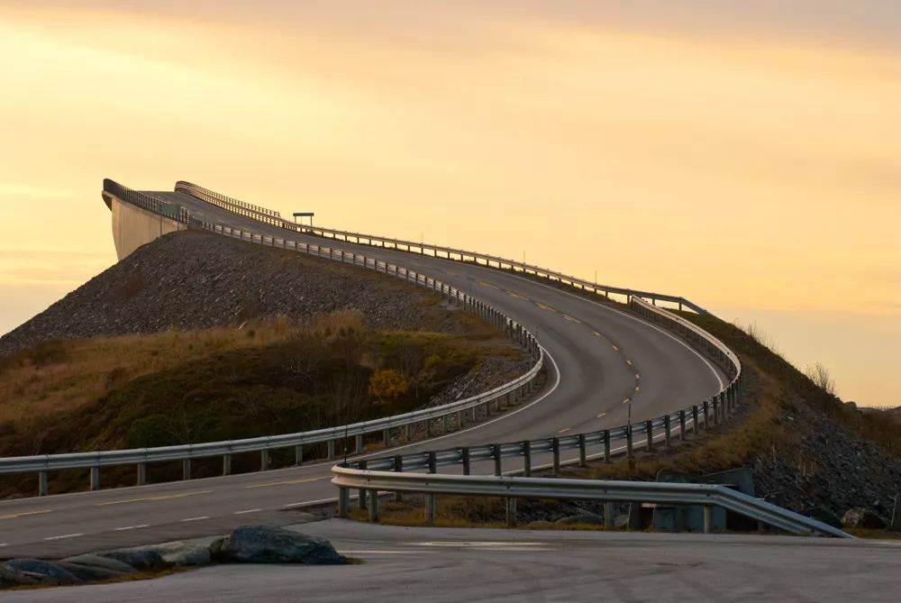 The 7 Most Stunning Roads for an Epic Road Trip