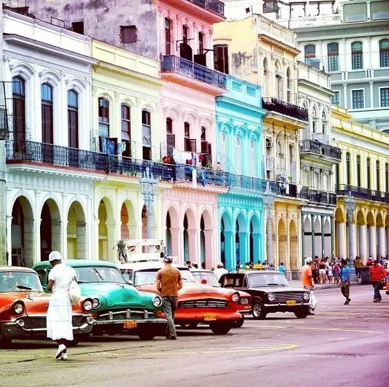 Top 10 Best Cities for Solo Travel: Safe, Exciting, and Unforgettable