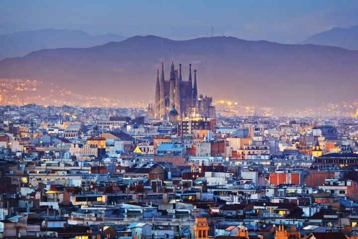 Top 10 Best Cities for Solo Travel: Safe, Exciting, and Unforgettable