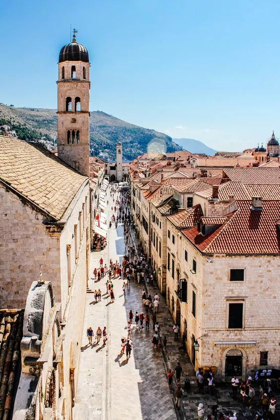 Top 10 Best Cities for Solo Travel: Safe, Exciting, and Unforgettable
