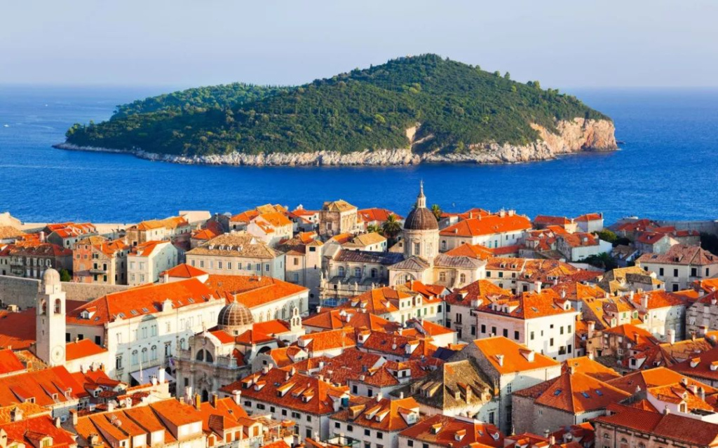 Top 10 Best Cities for Solo Travel: Safe, Exciting, and Unforgettable