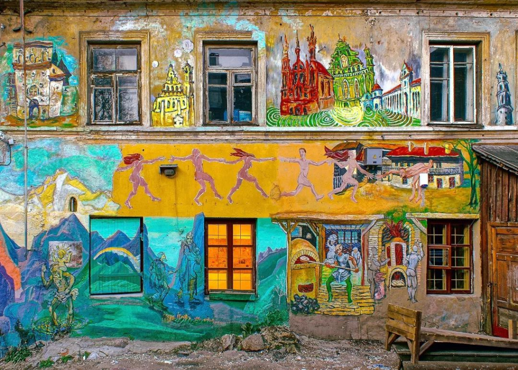 Top 10 Must-See Attractions in Vilnius: Exploring Eastern Europe's Largest Old Town