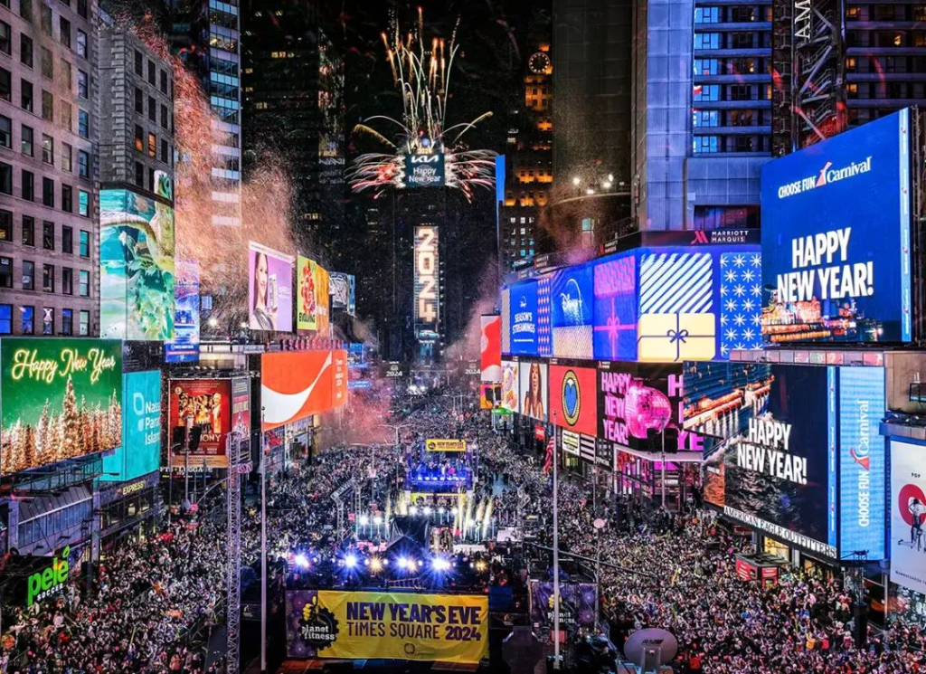 Times Square New Year's Eve, New York fireworks, New Year's celebration