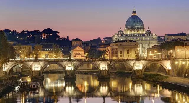 8 Must-Visit Museums Around the World: A Journey Through Art and History