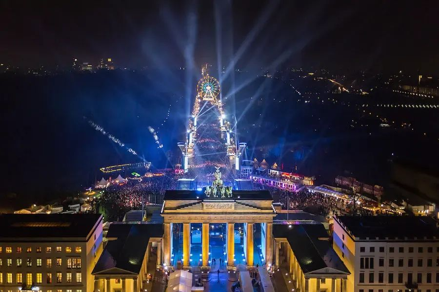 The Most Spectacular New Year's Eve Fireworks Around the Globe: A Must-See List