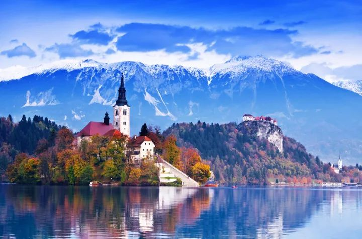 30 Most Beautiful Towns in the World You Must Visit in Your Lifetime