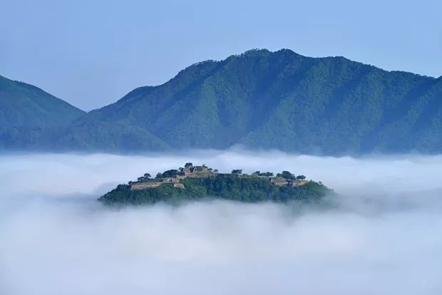 30 Most Beautiful Towns in the World You Must Visit in Your Lifetime