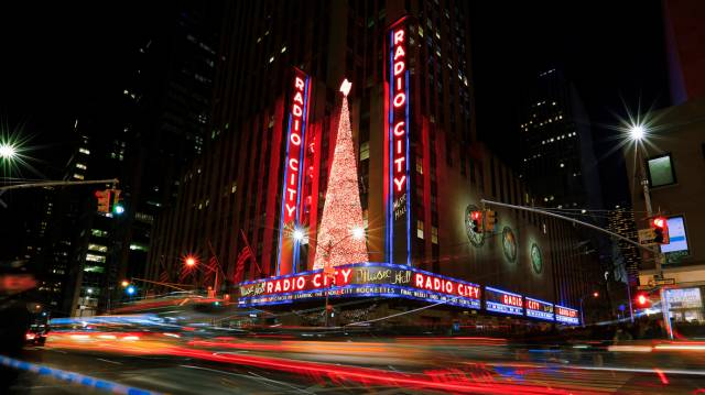 New York City: 8 Must-Visit Landmarks and 5 Essential Museums