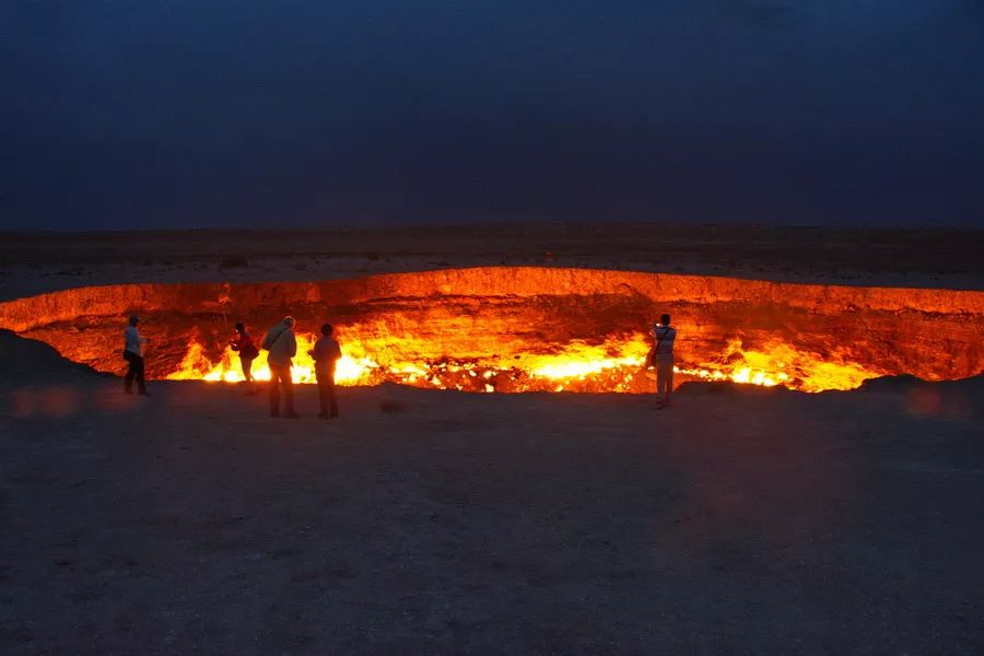 10 Most Bizarre Natural Wonders of the World: A Journey to the Surreal
