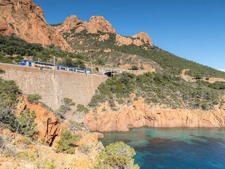 10 of the World's Most Scenic Train Journeys: Every Second a Different View