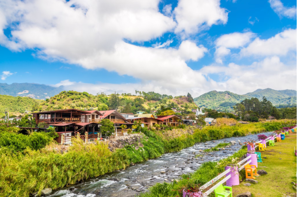 Top 10 Global Travel Destinations You Can't Miss