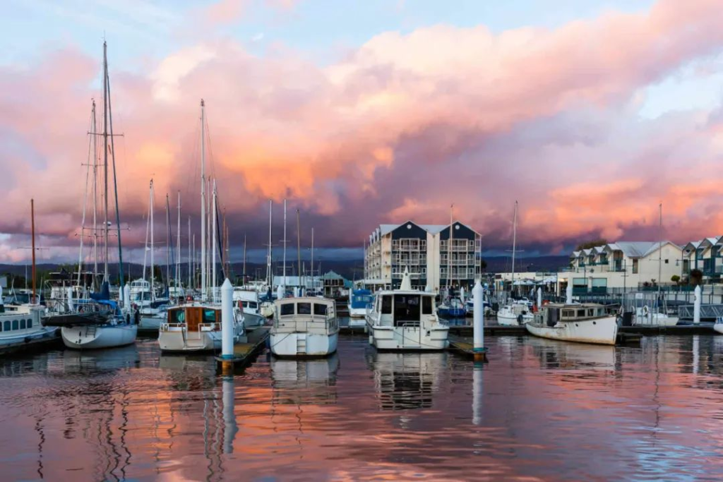 Top 10 Global Travel Destinations You Can't Miss